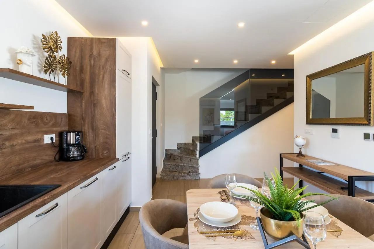 Villa Noah Sisan Croatia